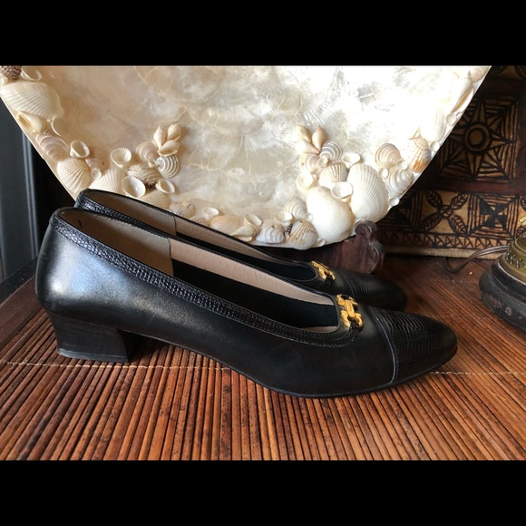 Shoes - Picture 2 of 2